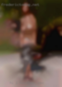 Hi i have a sexy  body big tis for Houston for sex u.